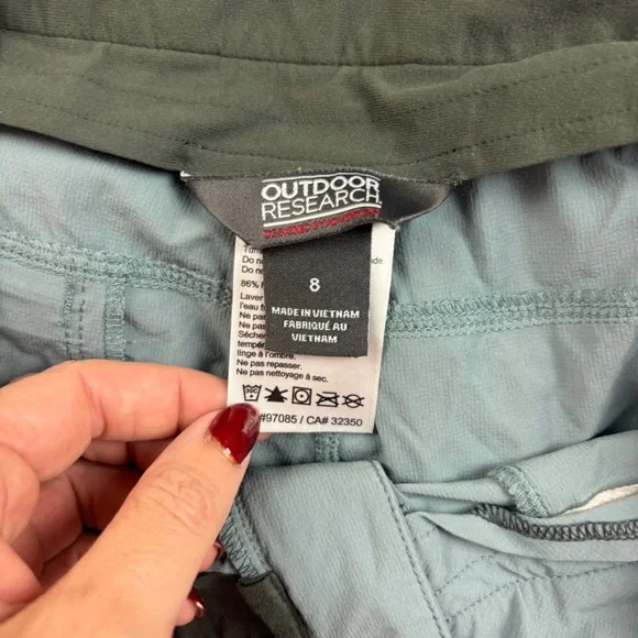OUTDOOR RESEARCH Women’s Blue/Grey Ferrosi Cropped Pants size: 8 - Picture 4 of 8